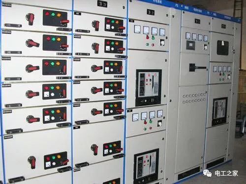 開(kāi)關(guān)柜 出汗 怎么辦 別擔(dān)心,老師傅告訴你怎么解決