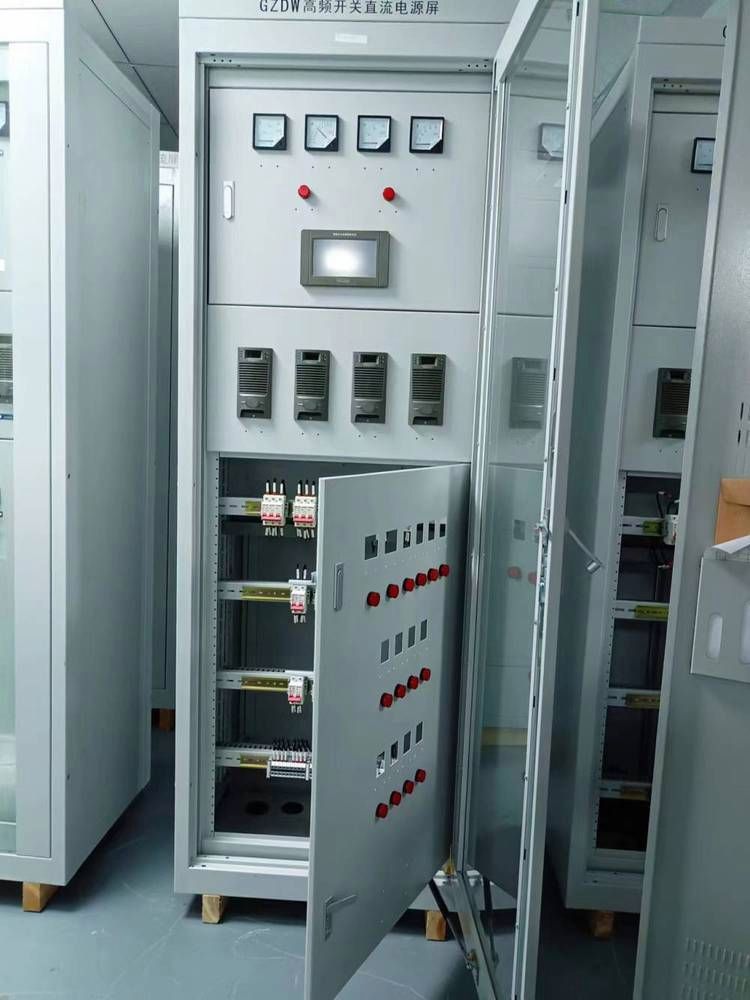 從24Ah柜式直流屏到DTU終端 解析現(xiàn)代開關(guān)成套設(shè)備中的直流電源技術(shù)